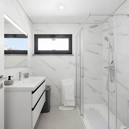 Luxury T2 In 아파트 *