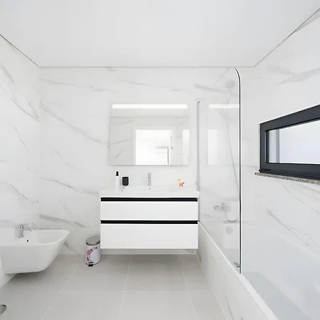 Luxury T2 In * Tavira