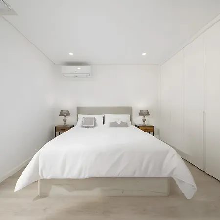 Luxury T2 In